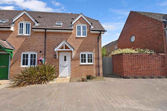 2 Bedroom End Of Terrace House To Rent In Rushton Mews, Priors Hall Park, NN17