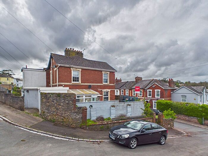 2 Bedroom End Of Terrace House For Sale In Thurlow Hill, Upton, Torquay, TQ1