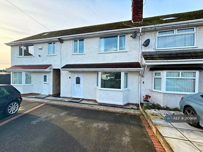 3 Bedroom Semi-Detached House To Rent In Ravenhill Crescent, Wirral, CH46