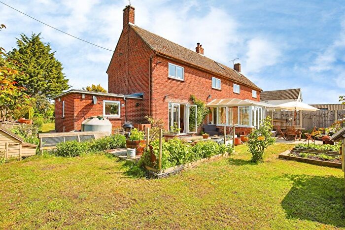 3 Bedroom Semi Detached House For Sale In Mill Road, Great Barton, Bury St. Edmunds, IP31