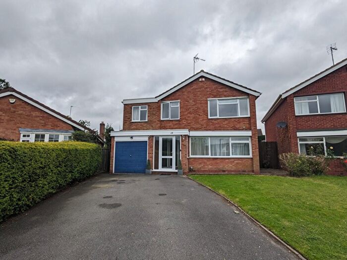 4 Bedroom Detached House To Rent In Fowgay Drive, Solihull, B91