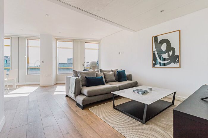 2 Bedroom Flat To Rent In West End, London, WC2H