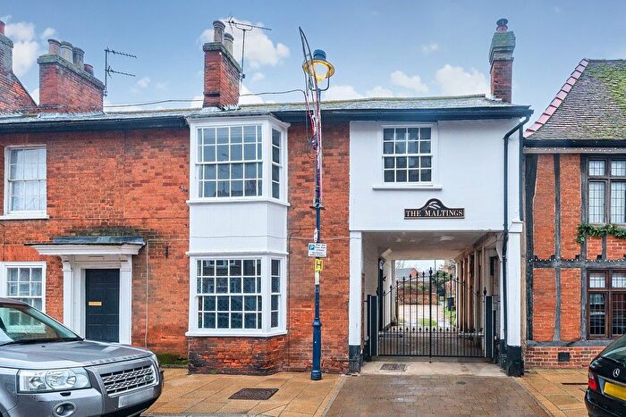 3 Bedroom Terraced House For Sale In The Maltings, High Street, Shefford, SG17