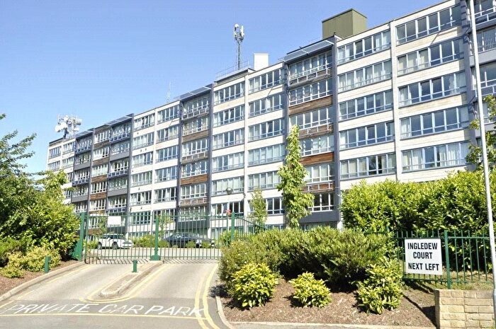 2 Bedroom Apartment To Rent In Ingledew Court, Moortown, Leeds, LS17