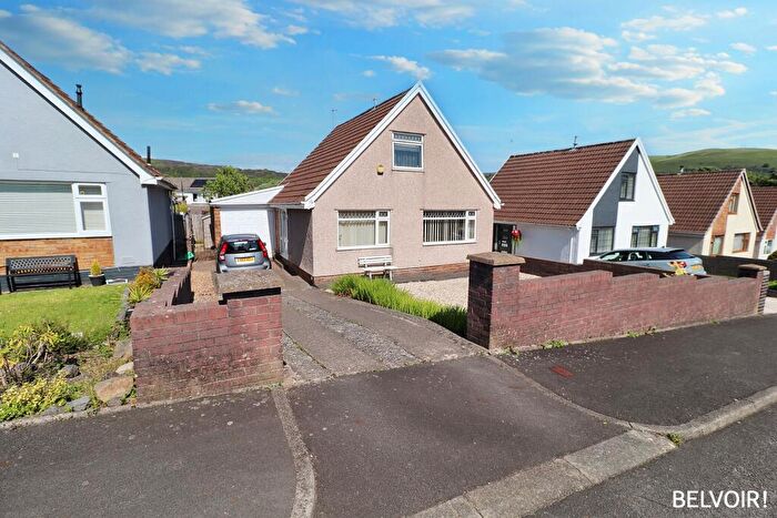 3 Bedroom Detached House For Sale In Clas Ty Gelli, Coed Y Cwm, Pontypridd, CF37
