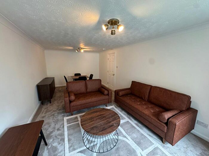 2 Bedroom Flat To Rent In Easter Dalry Place, Edinburgh, EH11