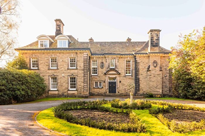 3 Bedroom Flat For Sale In St. Helens Lane, Adel, Leeds, West Yorkshire, LS16