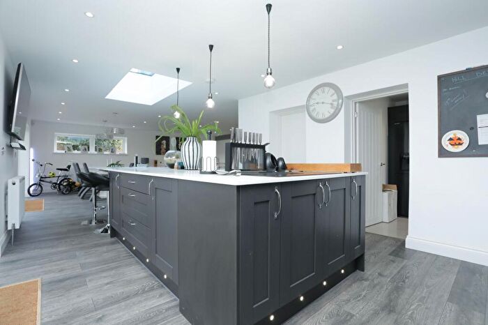 4 Bedroom Detached House For Sale In The Paddocks, Broadstairs, CT10