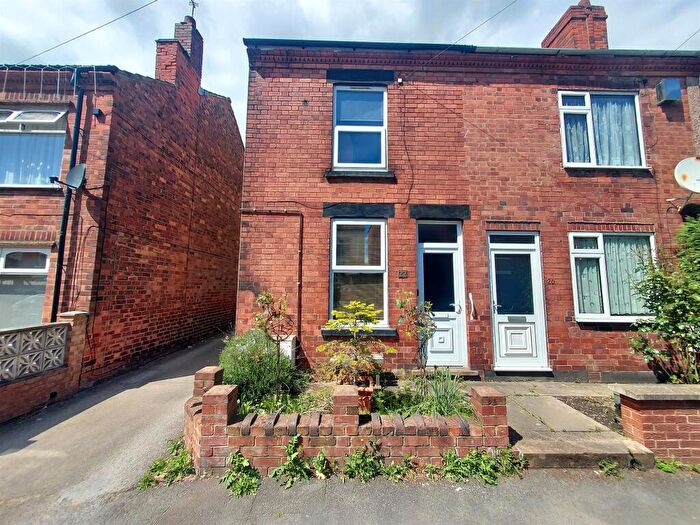 3 Bedroom End Of Terrace House For Sale In Kingston Avenue, Ilkeston, DE7