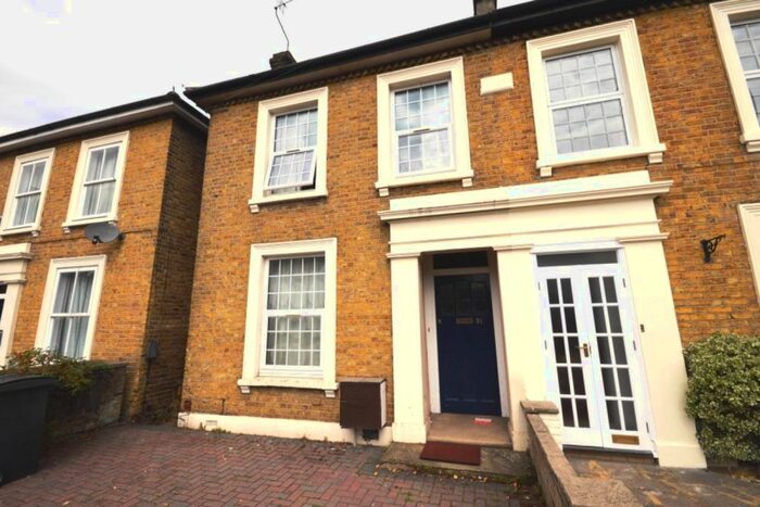 5 Bedroom Detached House To Rent In Orchard Road, Kingston Upon Thames, Surrey, KT1