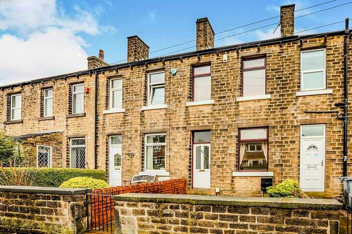 2 Bedroom House To Rent In Reinwood Road, Huddersfield, HD3