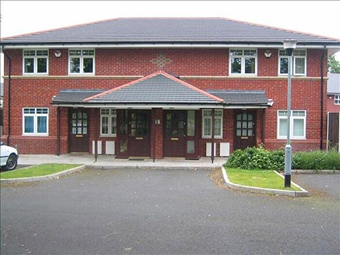 2 Bedroom Flat To Rent In Thomas More Close, Kearsley, Bolton, Greater Manchester, BL4