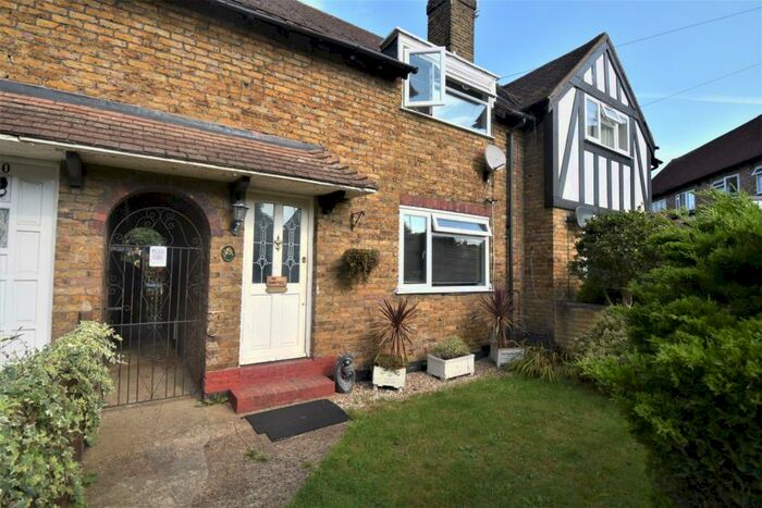3 Bedroom Terraced House To Rent In The Vista London, SE9