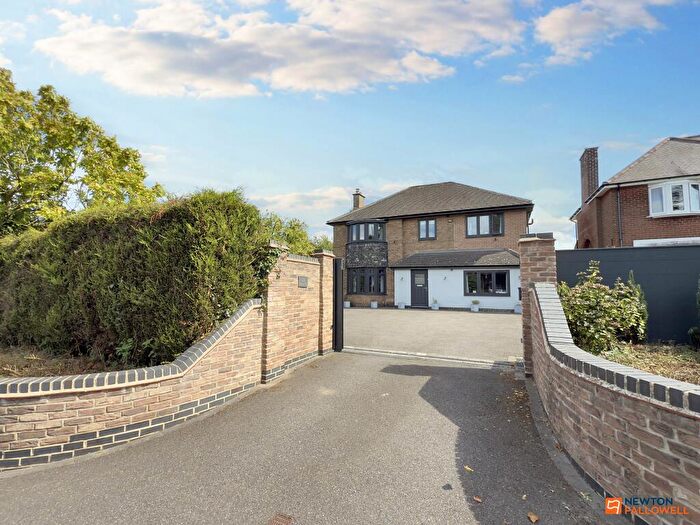 5 Bedroom Detached House For Sale In Station Hill, Swannington, LE67