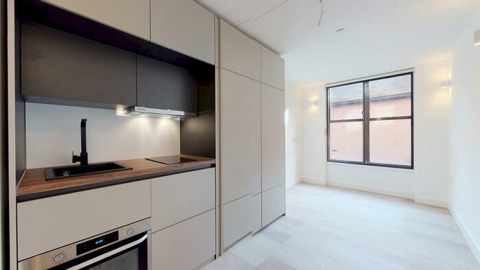 Studio To Rent In George Street, LU1