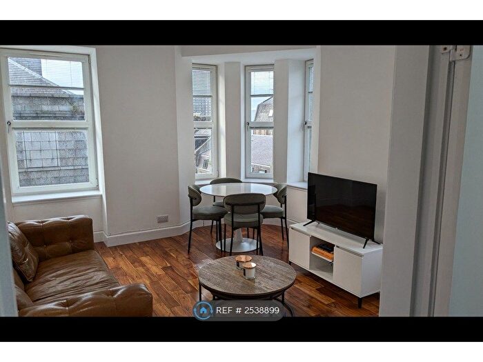 2 Bedroom Flat To Rent In George Street, Aberdeen, AB25