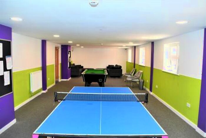 1 Bedroom Private Hall To Rent In Tudor Road, Leicester, LE3