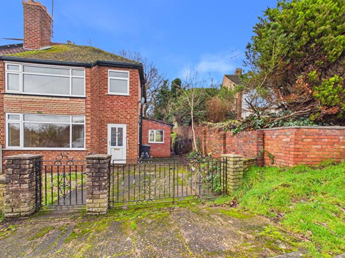 3 Bedroom Semi Detached House For Sale In Brookdale, Kidderminster., DY10