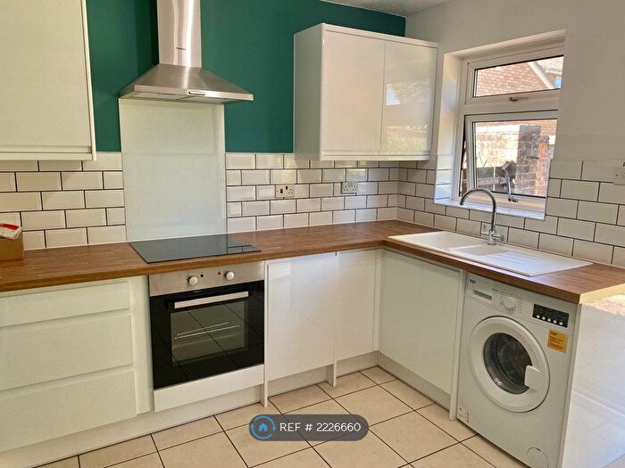 2 Bedroom Bungalow To Rent In Sawston, Cambridge, CB22