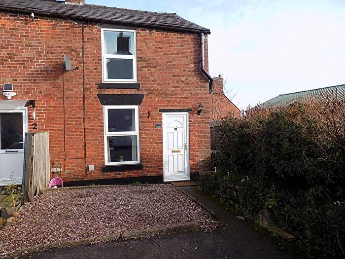 2 Bedroom Cottage For Sale In Gallows Tree Lane, Mayfield, DE6