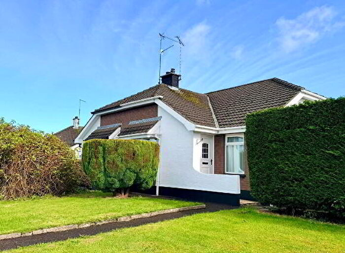 3 Bedroom Semi-Detached Bungalows For Sale In Kernan Avenue, Portadown, BT63