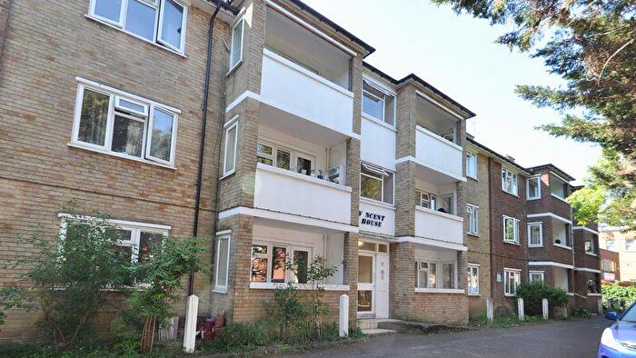 1 Bedroom Flat To Rent In Burlington Road, New Malden, KT3