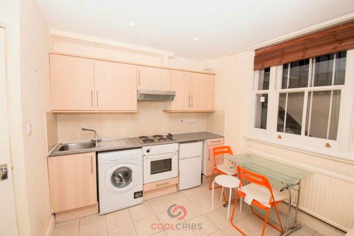 Studio To Rent In Westbourne Grove Terrace, Bayswater, W2