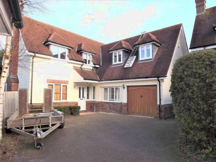 4 Bedroom Property To Rent In The Robins, Harlow, Essex, CM17