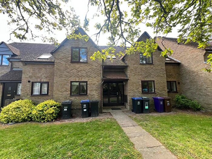 2 Bedroom Apartment To Rent In King James Way, Royston, SG8