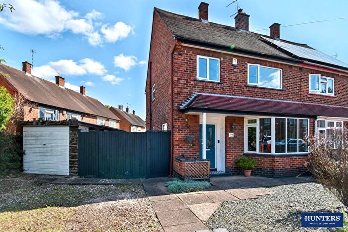 3 Bedroom Semi-Detached House For Sale In Arnesby Crescent, Leicester, LE2