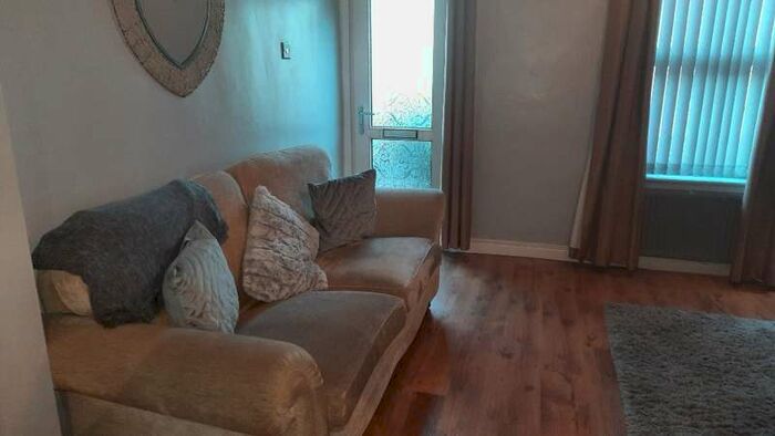 2 Bedroom Property To Rent In Moss Bay Road Workington, CA14