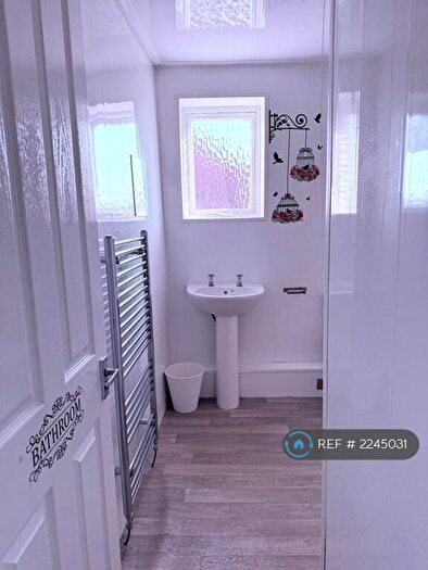 Studio To Rent In Chester Road, Sunderland, SR4