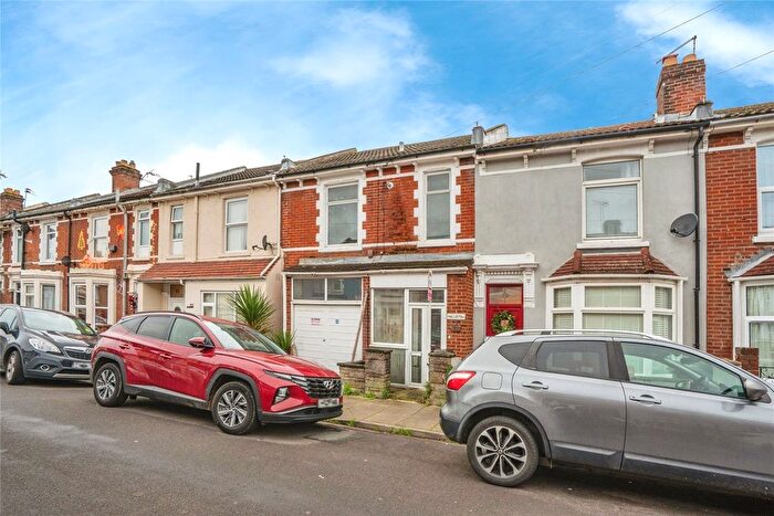3 Bedroom Detached House For Sale In Drayton Road, Portsmouth, Hampshire, PO2