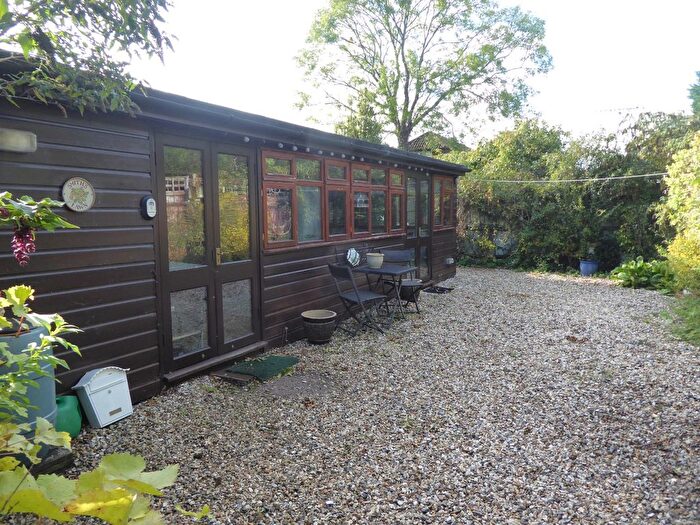 2 Bedroom Lodge To Rent In Hawarden, Sulhamstead Road, Burghfield, Reading, Berkshire, RG30