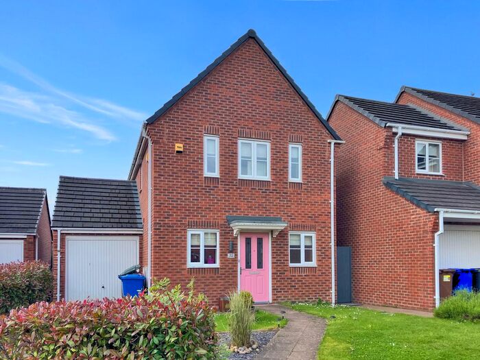 3 Bedroom Detached House To Rent In Bath Street, Weston Coyney, Stoke-On-Trent, ST3