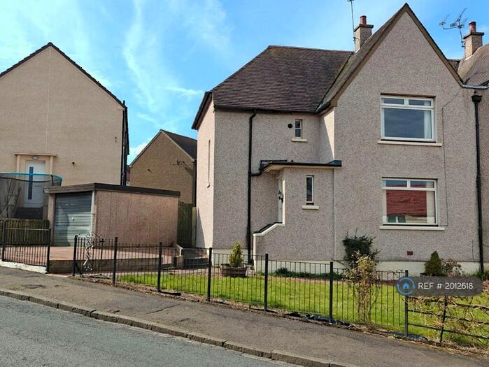 3 Bedroom Semi-Detached House To Rent In Windsor Avenue, Falkirk, FK1