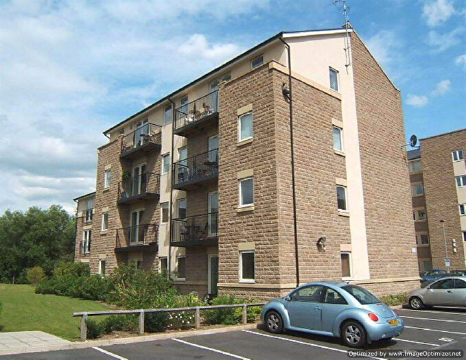 2 Bedroom Apartment To Rent In Smeaton Court, Leeds, LS18