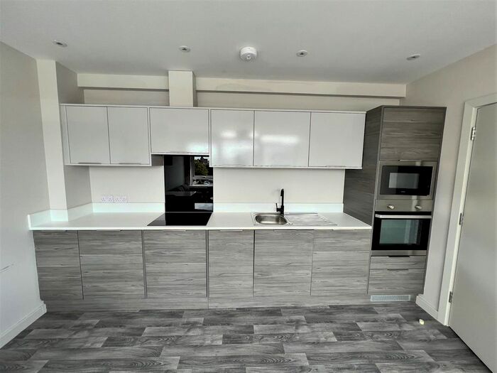 1 Bedroom Flat To Rent In Bond Street, Hull, HU1