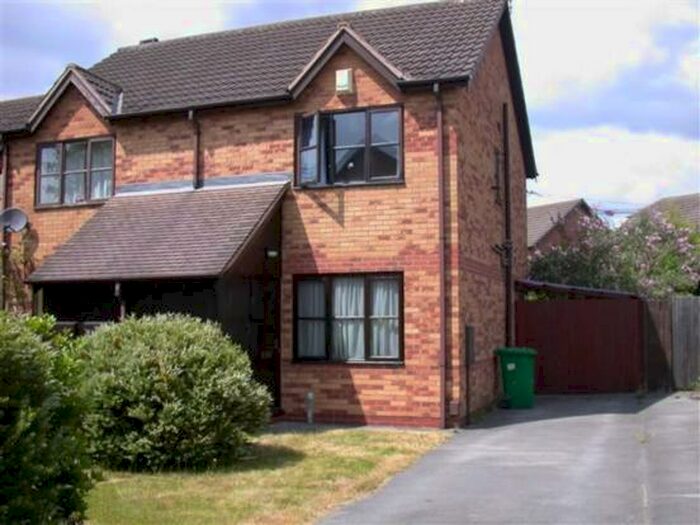 2 Bedroom Semi-Detached House To Rent In Hazelmere Grove, NG7