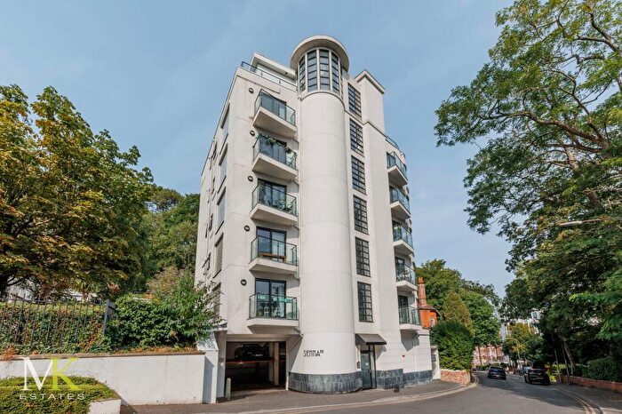 2 Bedroom Flat For Sale In St. Peters Road, Bournemouth, BH1