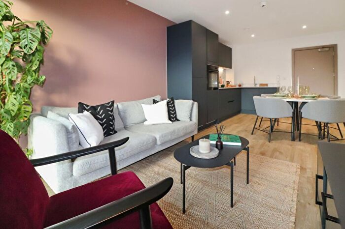2 Bedroom Apartment To Rent In Rockingham Street, Sheffield, S1
