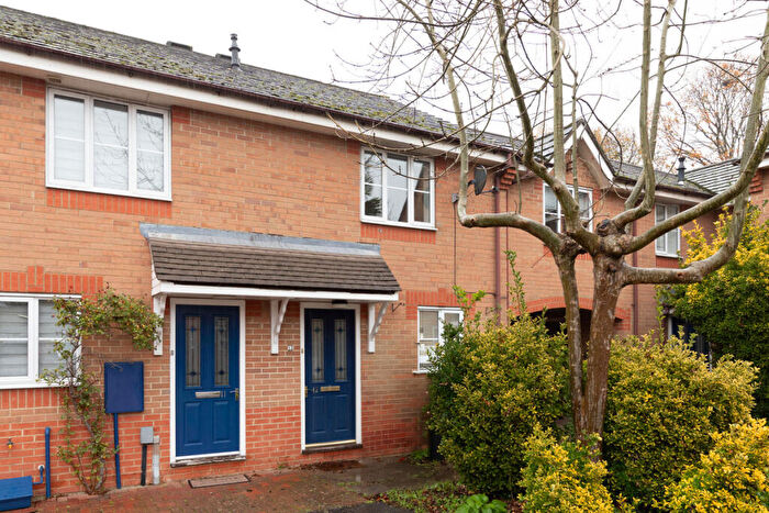 2 Bedroom Terraced House To Rent In Sycamore Close, Loughton, IG10