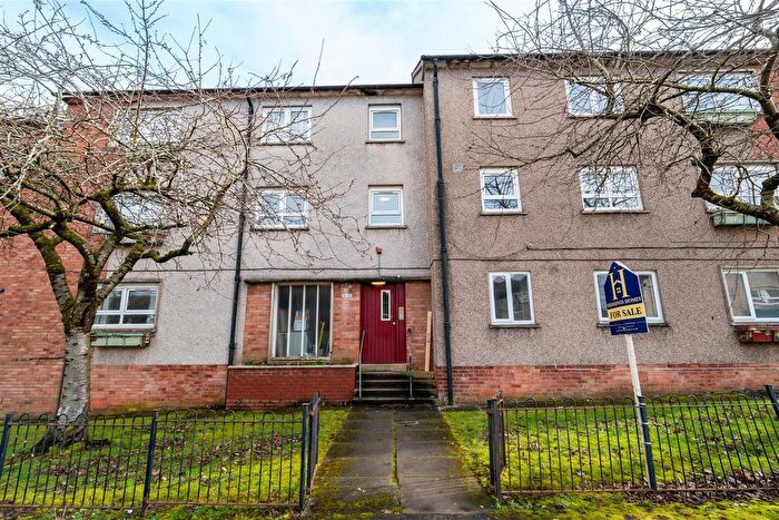 3 Bedroom Flat For Sale In Morgan Street, Hamilton, ML3