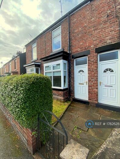 3 Bedroom Terraced House To Rent In Smith Street, Chapeltown, Sheffield, S35