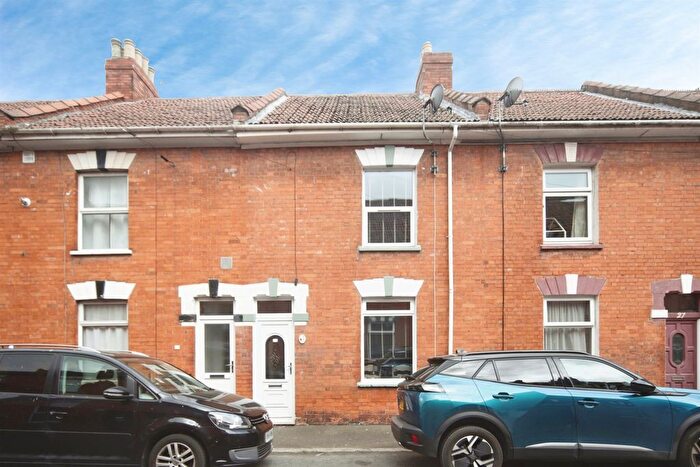 2 Bedroom Terraced House For Sale In Bailey Street, Bridgwater, TA6