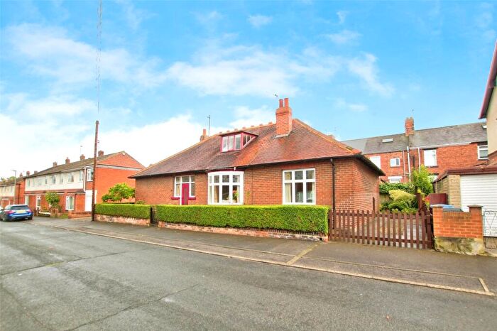 5 Bedroom Bungalow For Sale In Queens Road, Bishop Auckland, County Durham, DL14