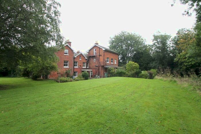 1 Bedroom Flat To Rent In Brook House, Westbury, Shrewsbury, SY5