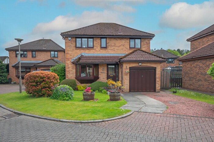 4 Bedroom Detached House For Sale In Edenside, G68