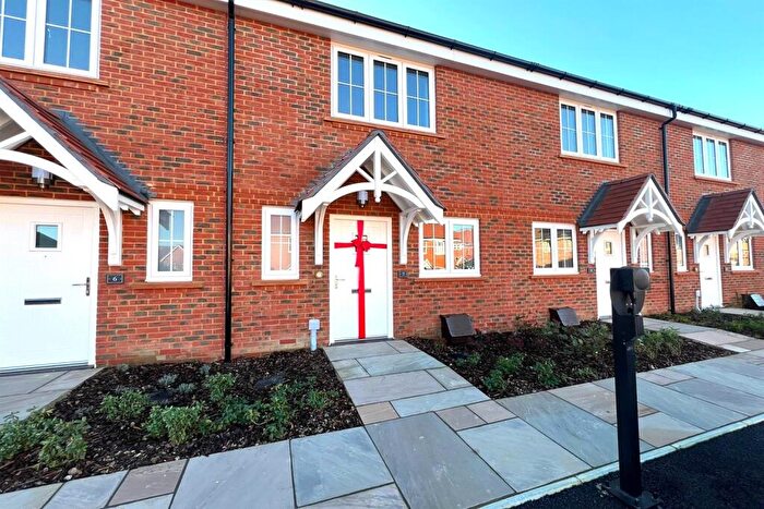 2 Bedroom Terraced House To Rent In Mannox Mews, Horsham, RH12