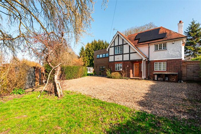 3 Bedroom Detached House For Sale In Rushden Road, Bletsoe, Bedfordshire, MK44
